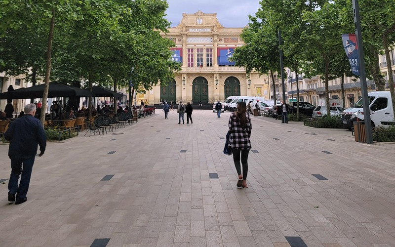 beziers allees theater