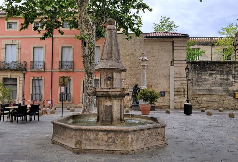 beziers fontaine
