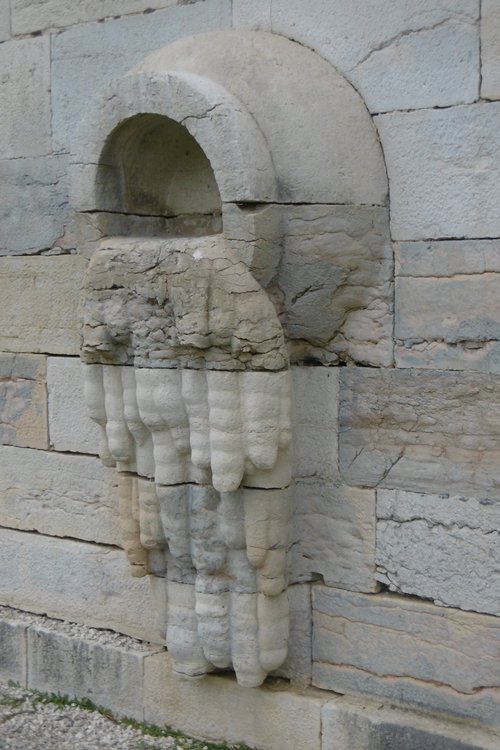 arc et senans detail