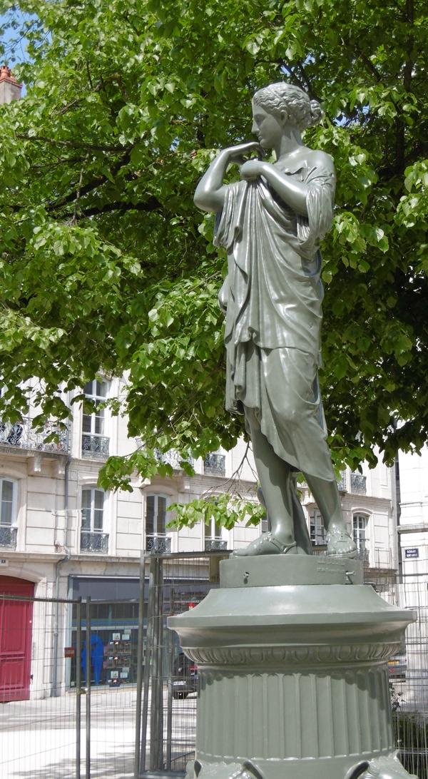 besancon square st. amour diane