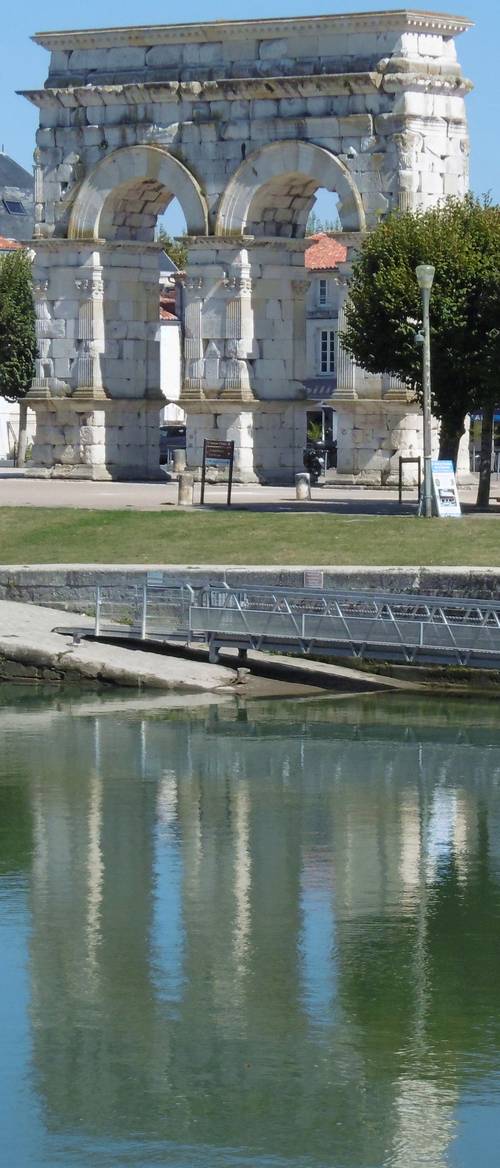 saintes arc de germanicus