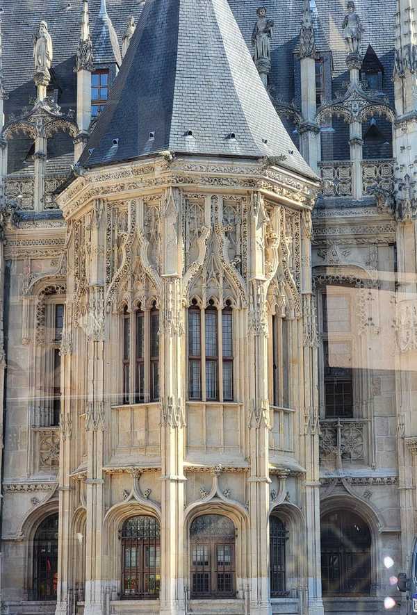 rouen palais de justice