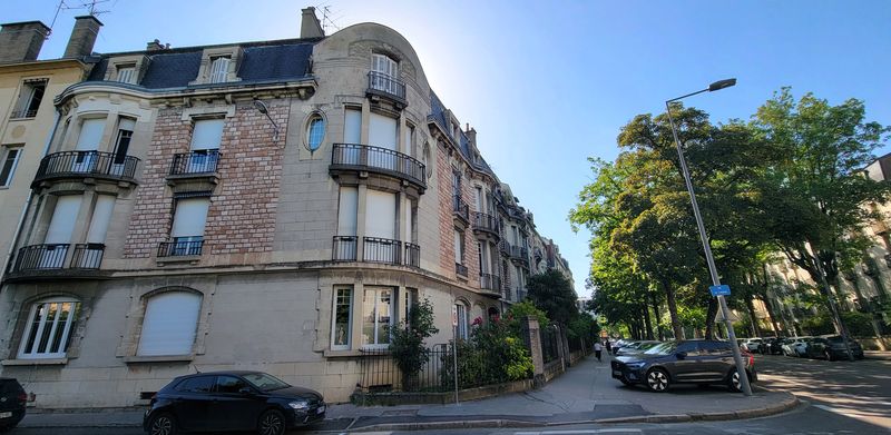 dijon av victor hugo